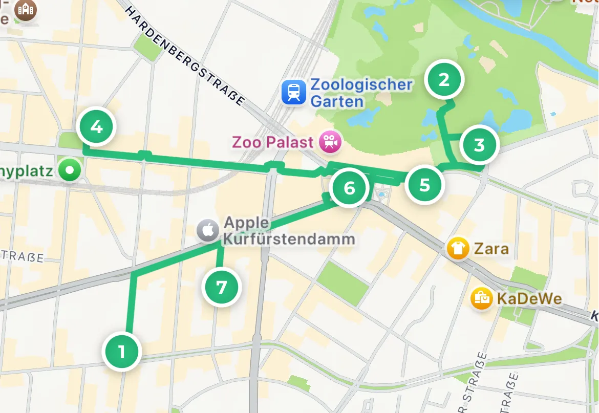 Carte interactive TomExplore avec les lieux, itinéraires et favoris d'un voyage