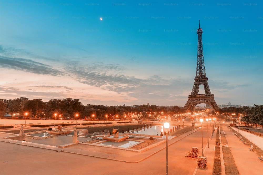 Jardins du Trocadéro au coucher de soleil, Paris